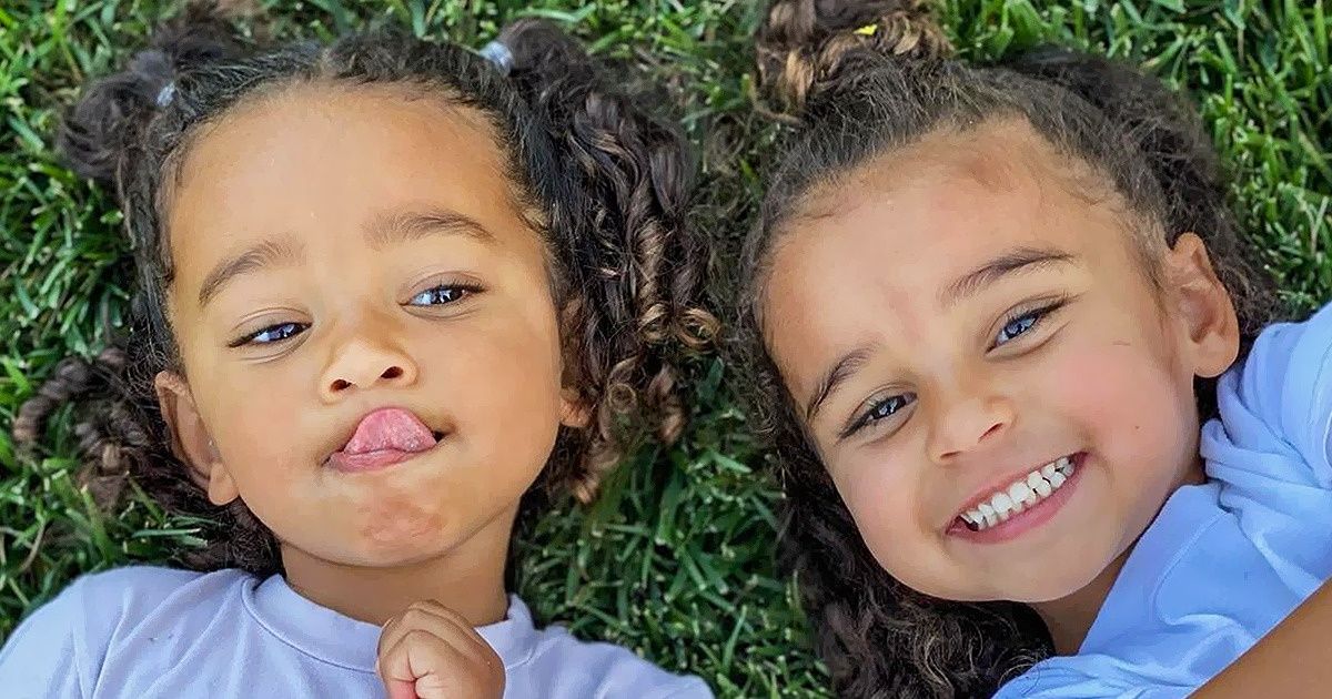 Pourquoi la relation entre cousins est si spéciale et favorise la croissance des enfants Pourquoi la relation entre cousins est si spéciale et favorise la croissance des enfants