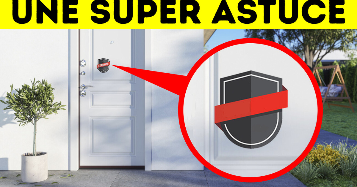 Mets Cet Autocollant Sur Ta Porte, Et Tu Seras En Sécurité Mets Cet Autocollant Sur Ta Porte, Et Tu Seras En Sécurité