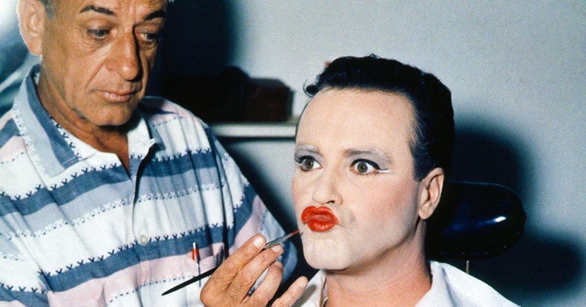 25 photos prises derrière les caméras qui nous font voir certains films cultes d’un autre œil