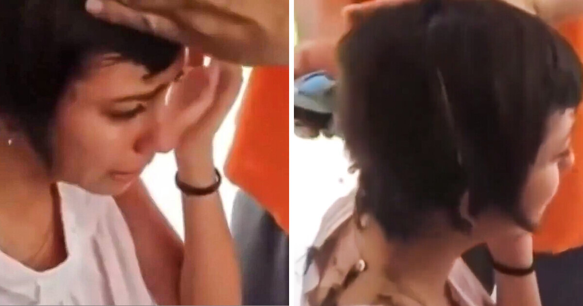 Un père rase la tête de sa fille car elle s’est moquée d’un camarade de classe atteint d’un cancer Un père rase la tête de sa fille car elle s’est moquée d’un camarade de classe atteint d’un cancer