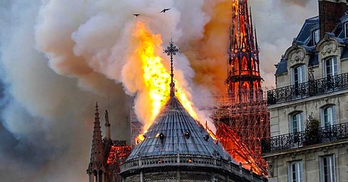 6 preuves que l’incendie de la Cathédrale de Notre-Dame de Paris est une perte non seulement pour la France, mais pour le monde entier 6 preuves que l’incendie de la Cathédrale de Notre-Dame de Paris est une perte non seulement pour la France, mais pour le monde entier