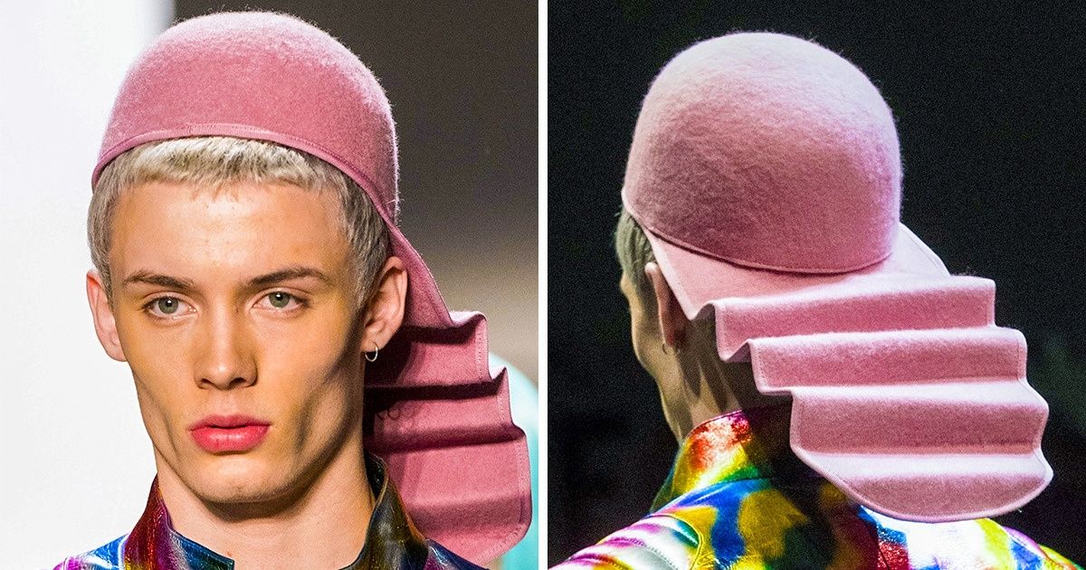 15 Choses très étranges vues sur les podiums en 2018 15 Choses très étranges vues sur les podiums en 2018