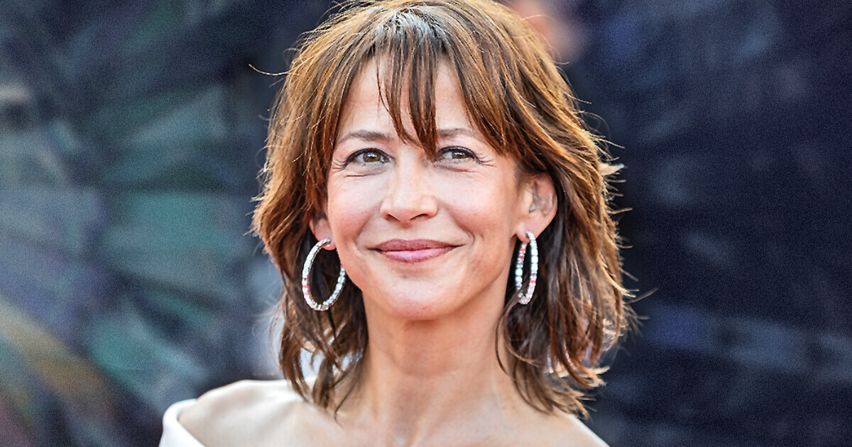 La nouvelle coupe de cheveux de Sophie Marceau la rend plus belle que jamais