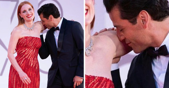 15+ Stars surprises dans des situations embarrassantes en pleine foule