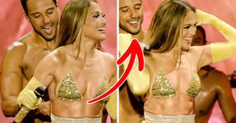 Le costume de J.Lo a fait des siennes en plein concert, mais les fans n’ont remarqué qu’une chose