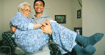 Un jeune homme s’occupe de sa grand-mère parce qu’il ne veut pas qu’elle aille en maison de retraite